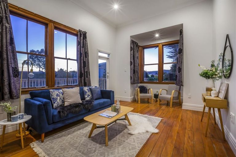 Photo of property in 91 Saint Andrews Road, Plimmerton, Porirua, 5026