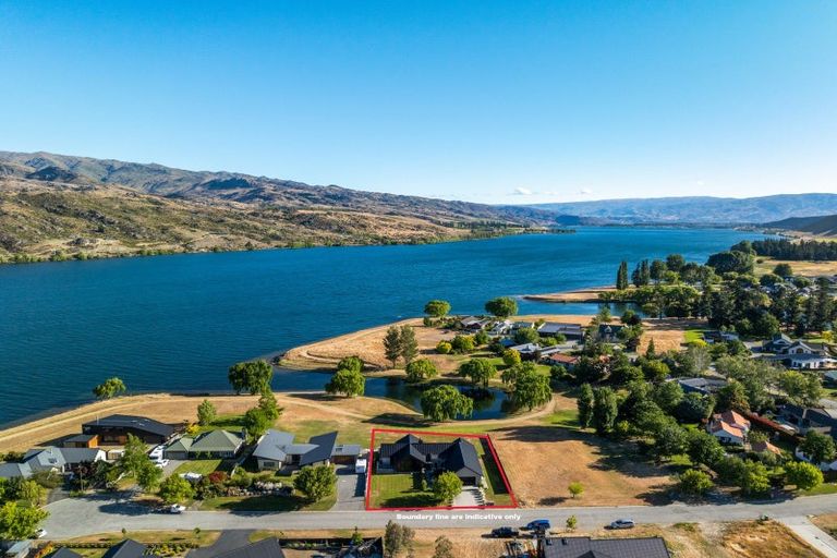 Photo of property in 8 Wakefield Lane, Mount Pisa, Cromwell, 9383