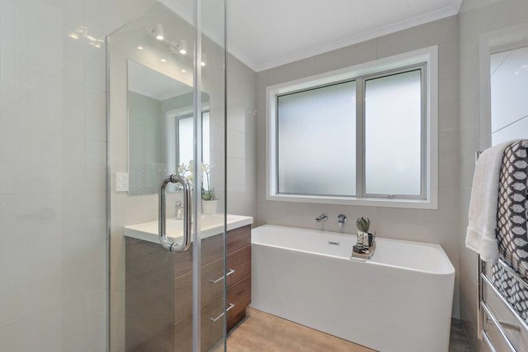 Photo of property in 6 Dulverton Rise, Flagstaff, Hamilton, 3210