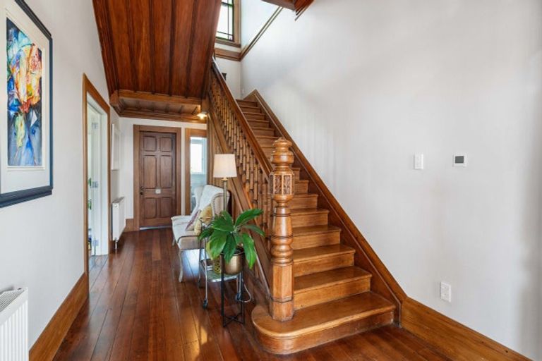 Photo of property in 111 Wharf Road, Clarks Beach, Pukekohe, 2679