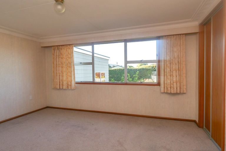 Photo of property in 24 Burraness Street, Palmerston, 9430