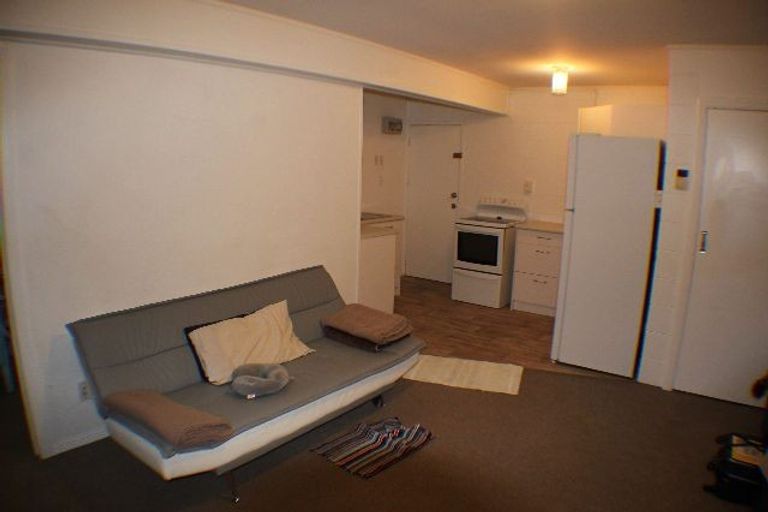 Photo of property in 1/108 Portage Road, New Lynn, Auckland, 0600