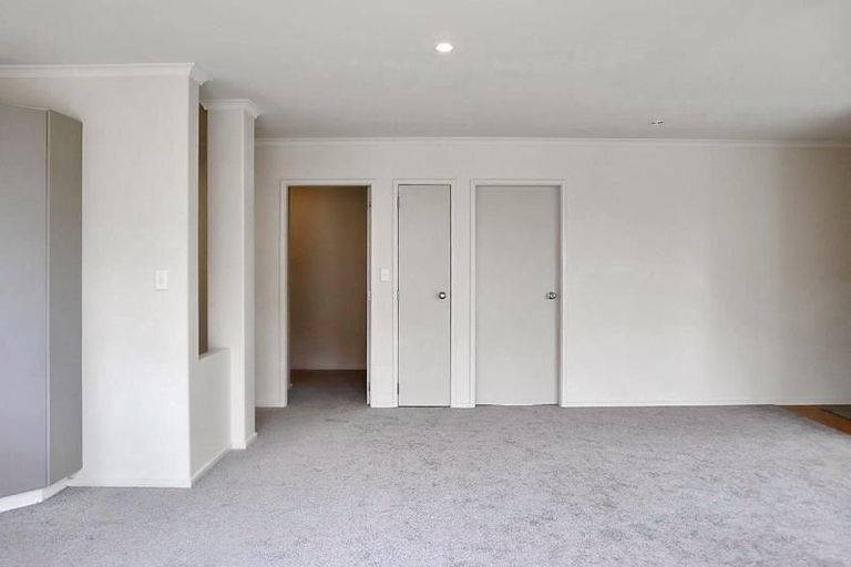 Photo of property in 16 Te Manatu Drive, Huntington, Hamilton, 3210