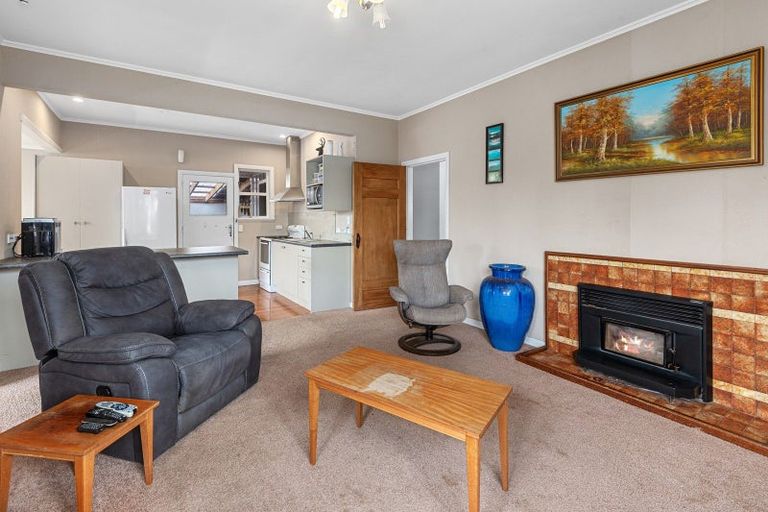 Photo of property in 12 Marsden Place, Kensington, Whangarei, 0112