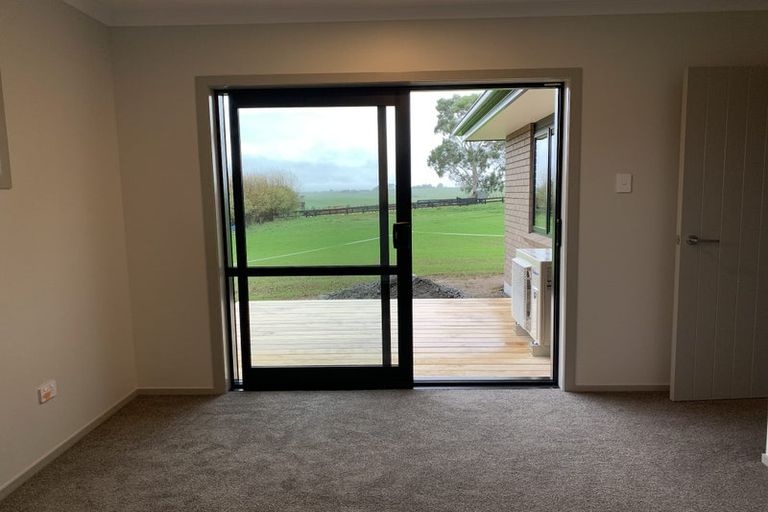 Photo of property in 31a Pearce Street, Halcombe, 4779