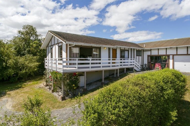 Photo of property in 18 Invergarry Road, Hilltop, Taupo, 3330