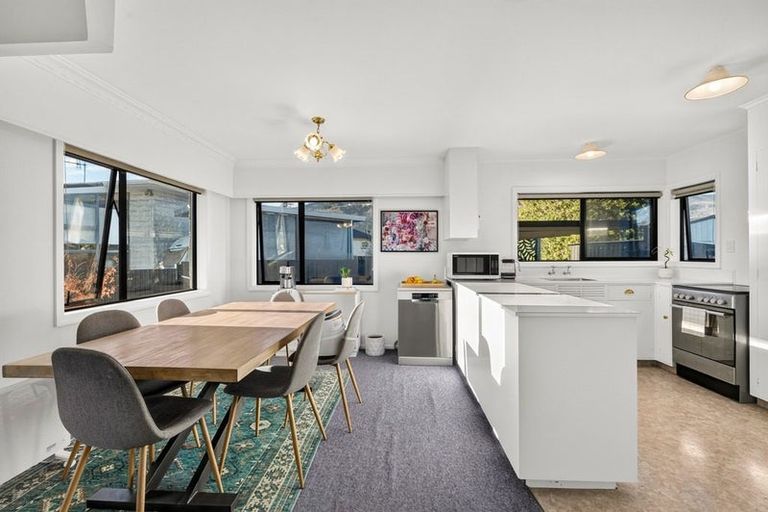 Photo of property in 1/5 Alyson Place, Stoke, Nelson, 7011
