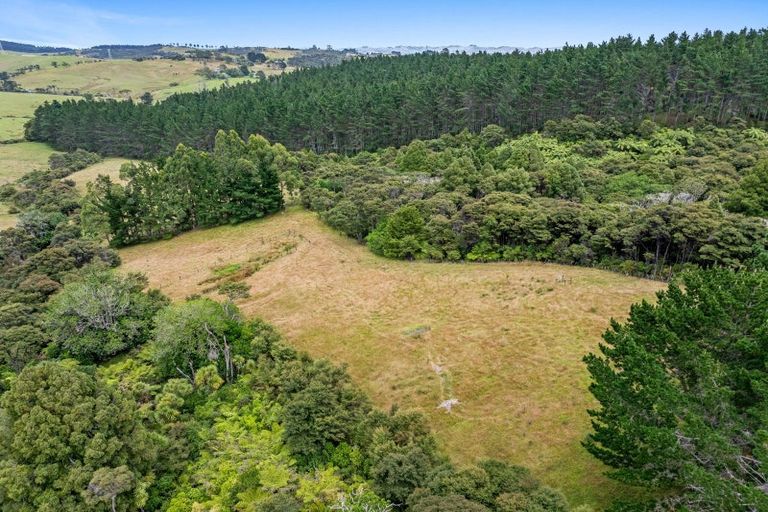 Photo of property in 105 Oyster Point Road, Kaukapakapa, Warkworth, 0984