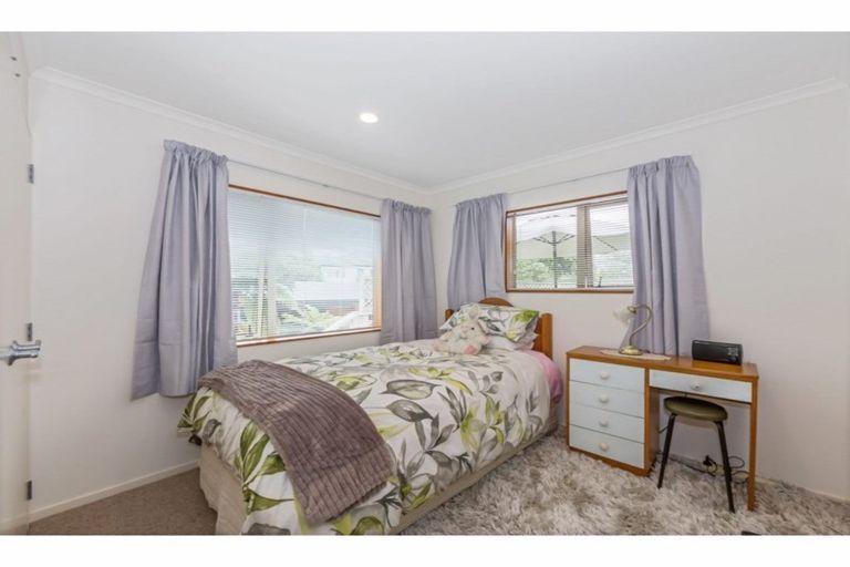 Photo of property in 47 Red Hibiscus Road, Stanmore Bay, Whangaparaoa, 0932