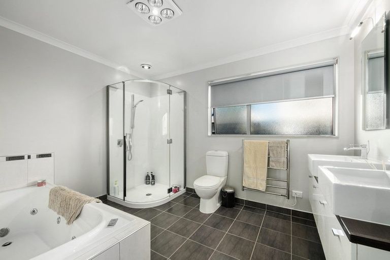 Photo of property in 20 Ranfurly Street, Trentham, Upper Hutt, 5018