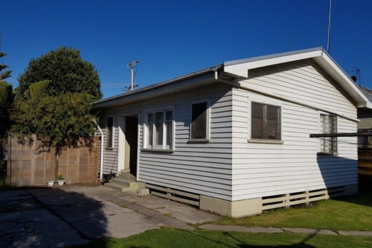 Photo of property in 9 Endcliffe Road, Kaiti, Gisborne, 4010