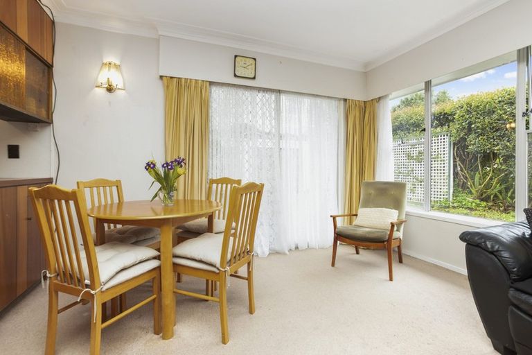Photo of property in 2/84 Coronation Road, Mangere Bridge, Auckland, 2022