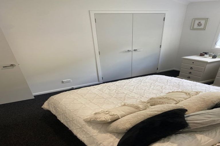 Photo of property in 33a Black Beech Street, Birchville, Upper Hutt, 5018