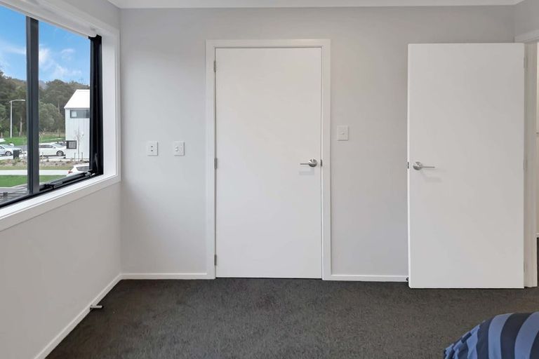 Photo of property in 4 Betty Boyes Street, Wallaceville, Upper Hutt, 5018