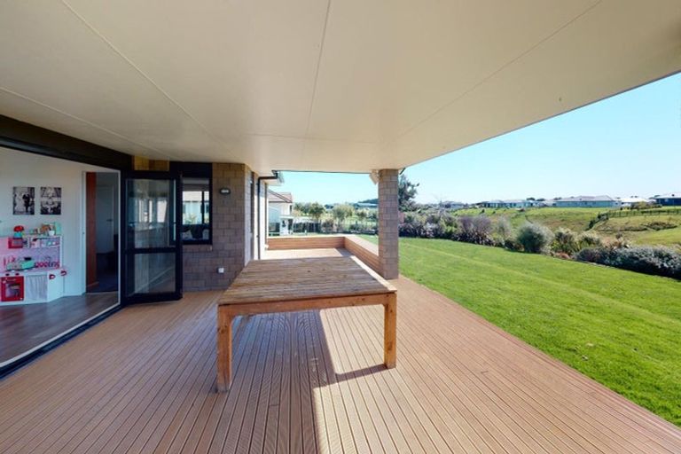 Photo of property in 14 Fallow Avenue, Feilding, 4775