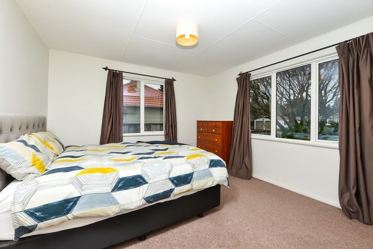 Photo of property in 13 Watts Crescent, Hamilton East, Hamilton, 3216