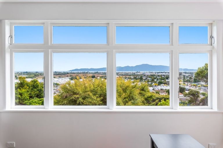 Photo of property in 16 Tongariro Street, Paraparaumu, 5032