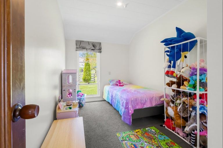 Photo of property in 25 Marsack Road, Taumarunui, 3992