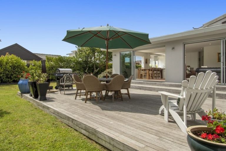 Photo of property in 6 Terrace Avenue, Mount Maunganui, 3116