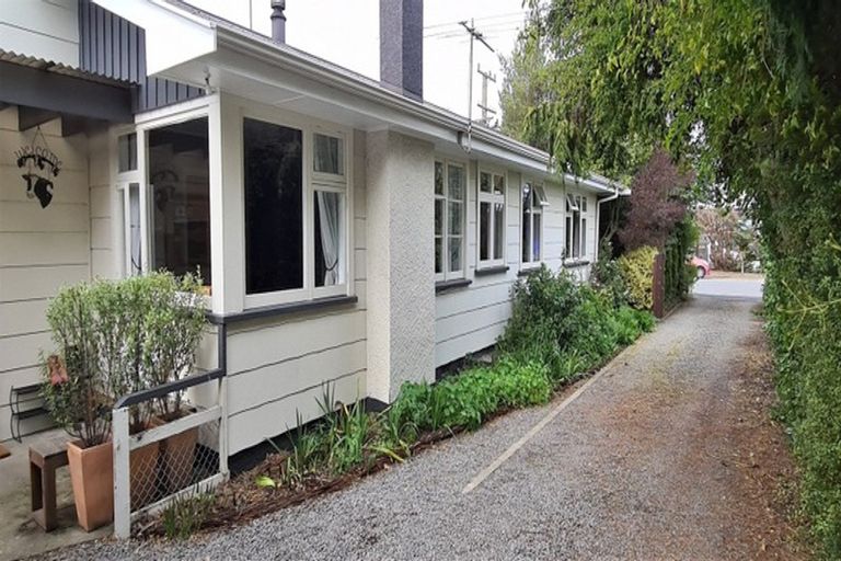 Photo of property in 7 Courage Road, Amberley, 7410