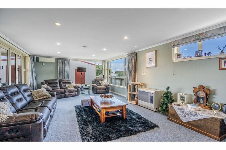 Photo of property in 134 Ferry Road, Edendale, 9825