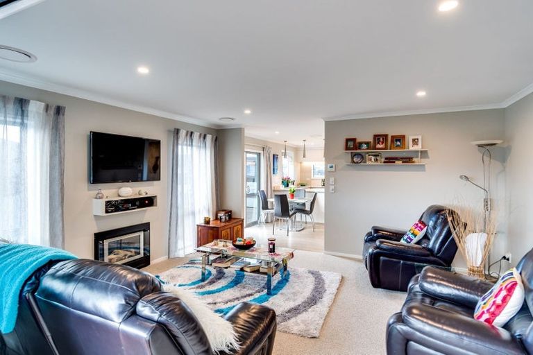 Photo of property in 2 Benmore Place, Poraiti, Napier, 4112