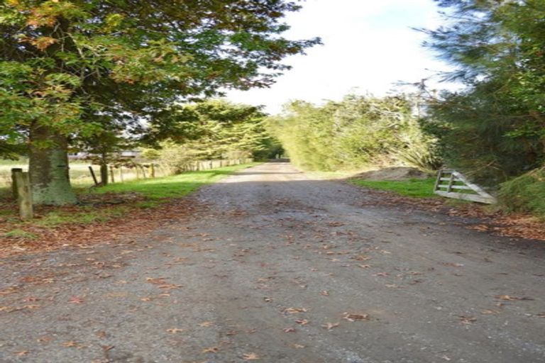 Photo of property in 21 Old Hautere Road, Hautere, Otaki, 5582