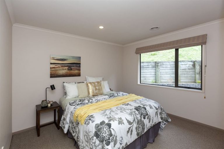 Photo of property in 18 Sams Way, Raumati South, Paraparaumu, 5032