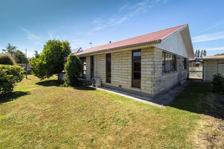 Photo of property in 11 Buckleys Terrace, Tinwald, Ashburton, 7700