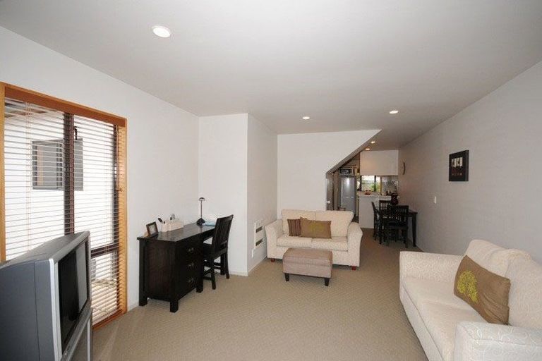 Photo of property in 4/15 Ayr Street, Riccarton, Christchurch, 8011