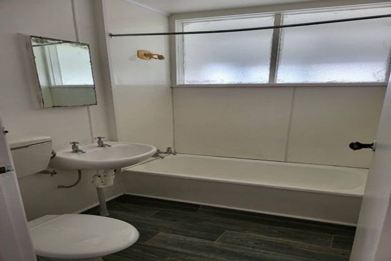 Photo of property in 26 Oxford Street, Kaiti, Gisborne, 4010