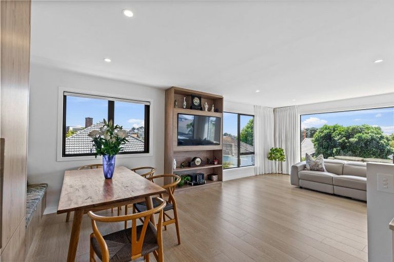 Photo of property in 23a Achilles Crescent, Narrow Neck, Auckland, 0624