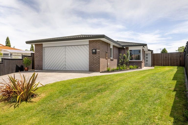 Photo of property in 16 Whakaruru Place, Matua, Tauranga, 3110