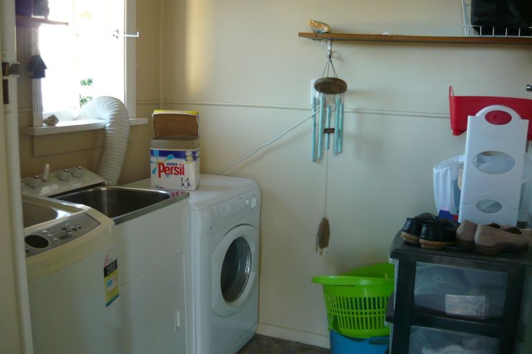 Photo of property in 21 Harris Street, Waimate, 7924