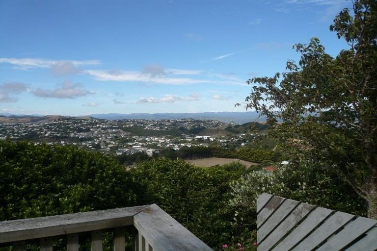 Photo of property in 32a Nalanda Crescent, Broadmeadows, Wellington, 6035