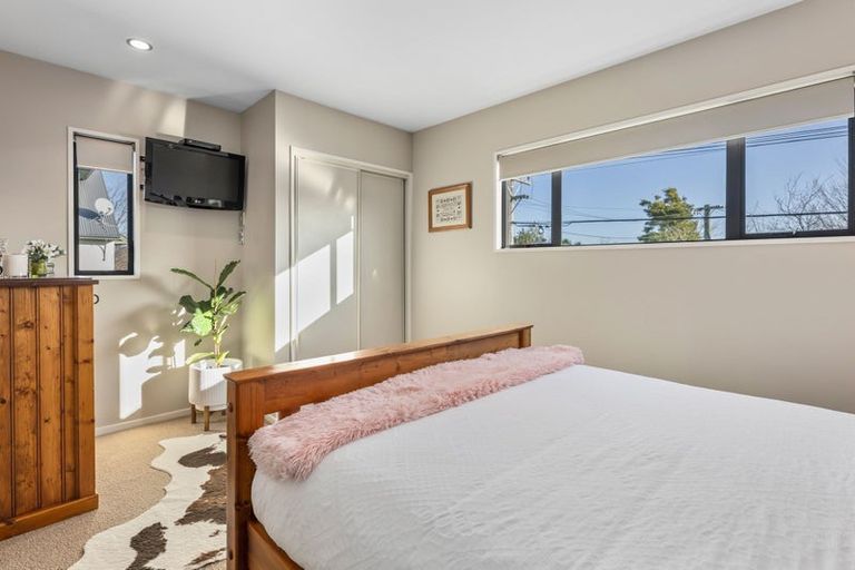 Photo of property in 1/42 Champion Street, Edgeware, Christchurch, 8013