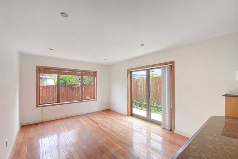 Photo of property in 51a Dominion Street, Takapuna, Auckland, 0622