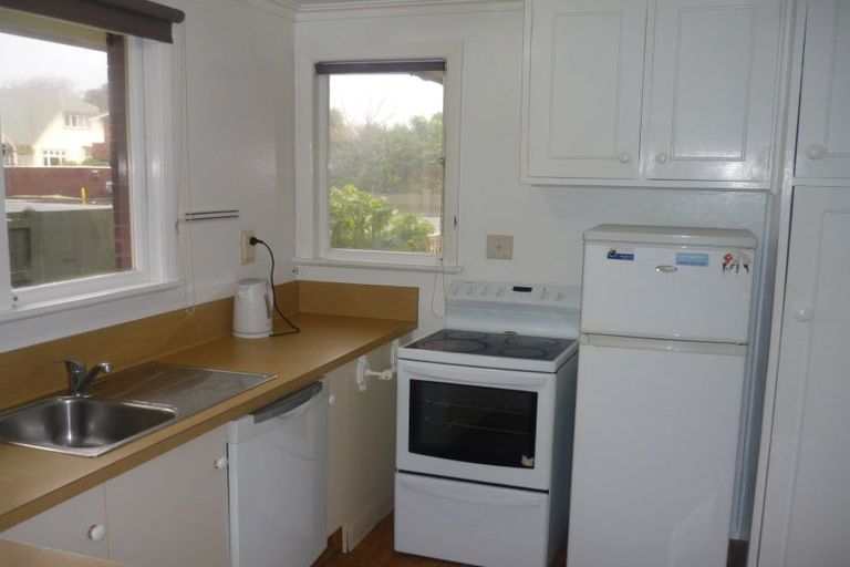 Photo of property in 252 Victoria Avenue, Hokowhitu, Palmerston North, 4410