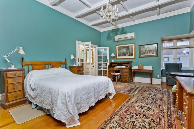 Photo of property in 63 Princes Street, Northcote Point, Auckland, 0627