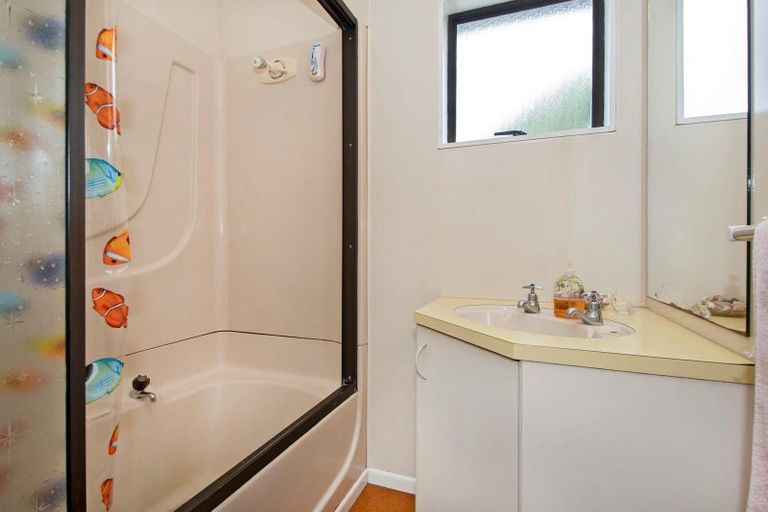 Photo of property in 125 Oakura Road, Oakura, Hikurangi, 0184