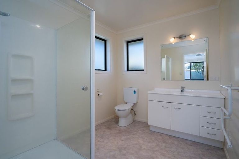 Photo of property in 27 Bowen Street, Cambridge, 3434