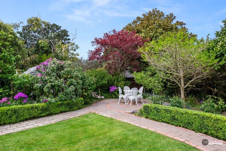 Photo of property in 12 Penrose Street, Woburn, Lower Hutt, 5010