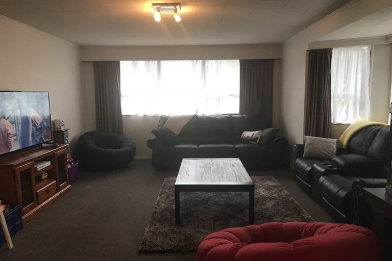 Photo of property in 23 Shanly Street, Brown Owl, Upper Hutt, 5018