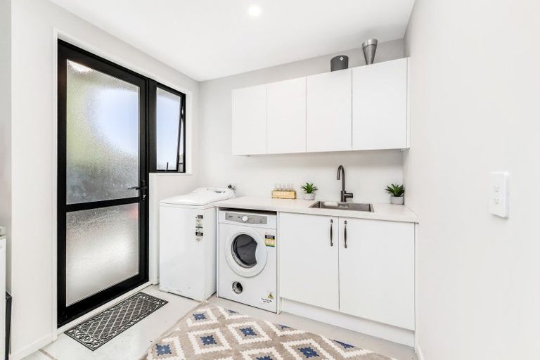 Photo of property in 18 Cassini Place, Leeston, 7632