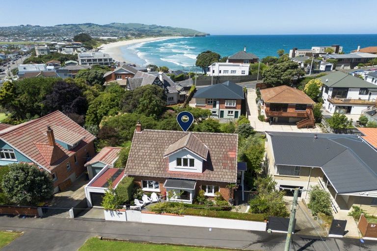 Photo of property in 85 Norfolk Street, Saint Clair, Dunedin, 9012