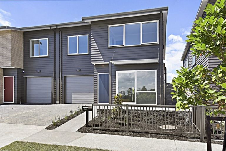 Photo of property in 34 Tamiro Road, Whenuapai, Auckland, 0618