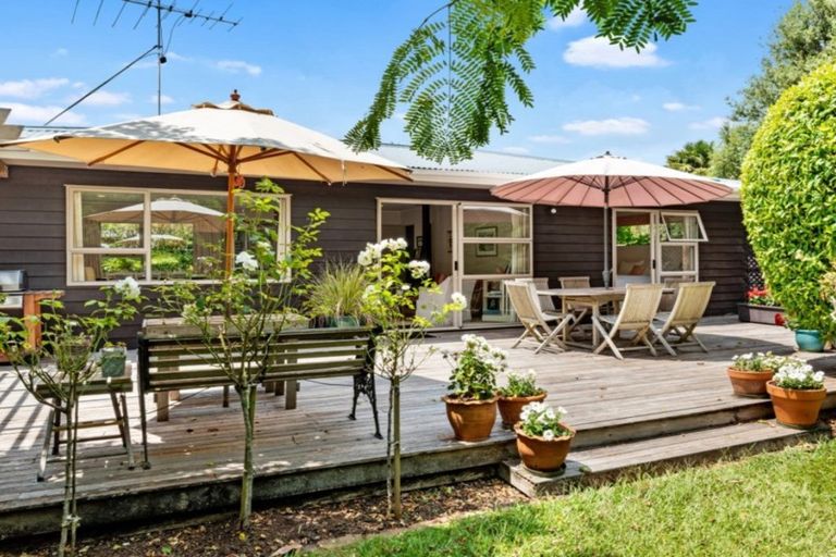 Photo of property in 109 Point Wells Road, Point Wells, Warkworth, 0986