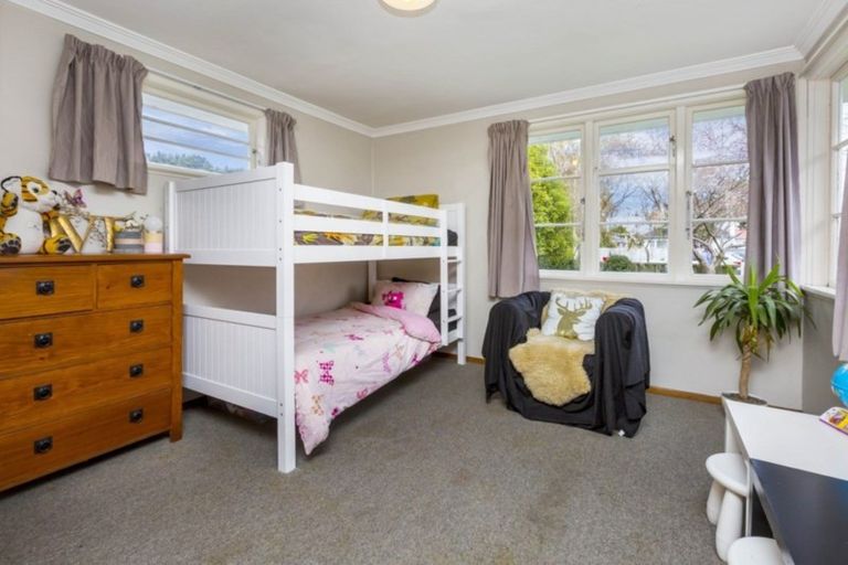 Photo of property in 7 Mangaroa Hill Road, Maoribank, Upper Hutt, 5018