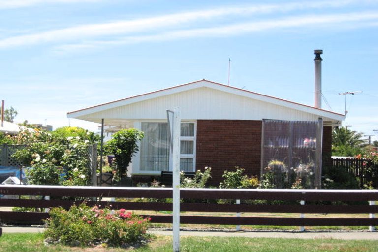 Photo of property in 337 Pine Avenue, South New Brighton, Christchurch, 8062