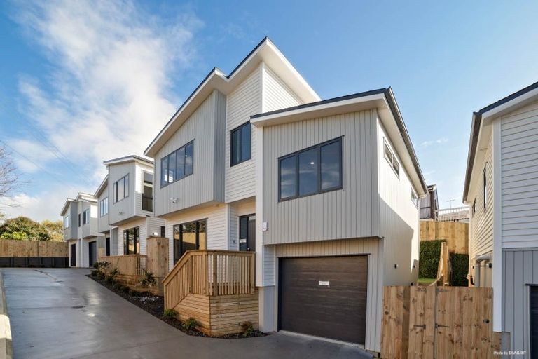 Photo of property in 66b Chartwell Avenue, Glenfield, Auckland, 0629